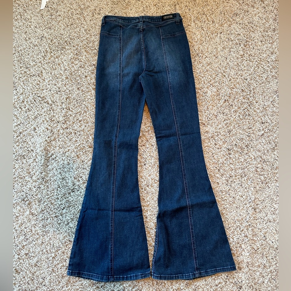 Shyanne Flare Jeans Size 30